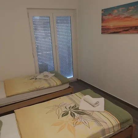 Guest house Apartments Residence By Tourist Porec