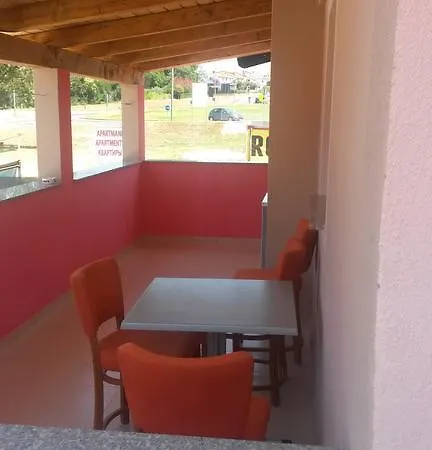 Guest house Apartments Residence By Tourist Porec