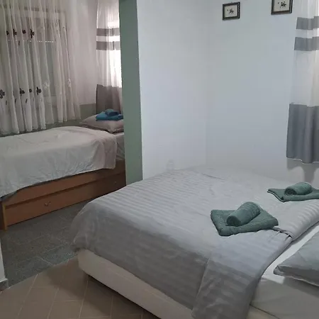 By Tourist Affittacamere 3*